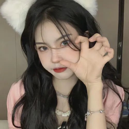 怪诞女孩
